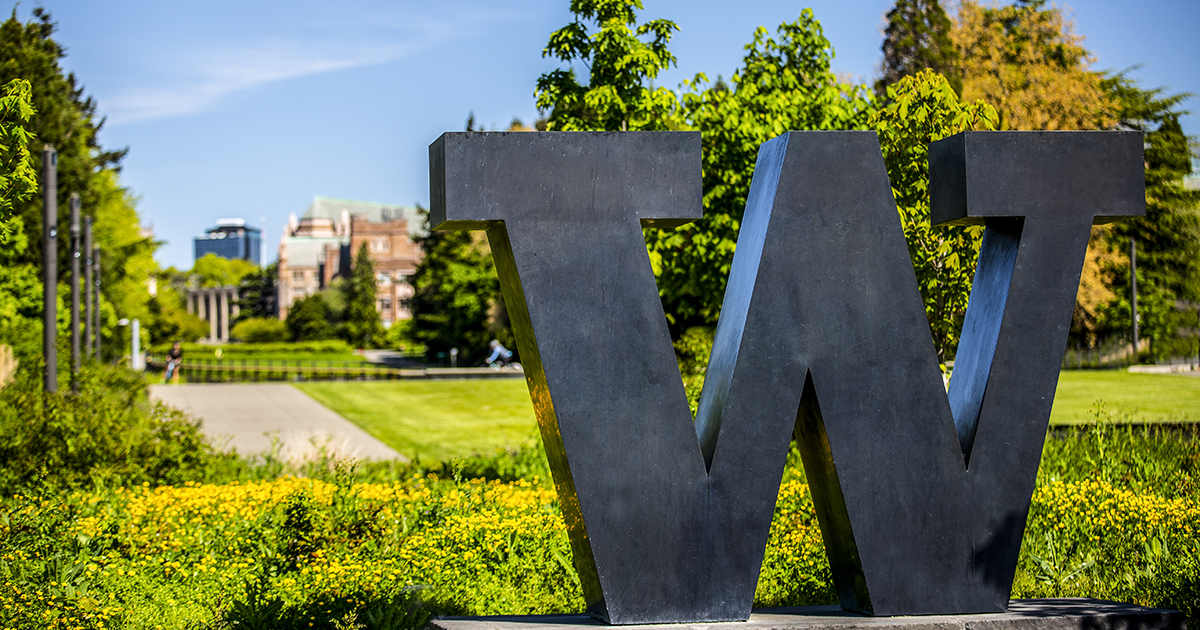 Statue of the University of Washington "W"