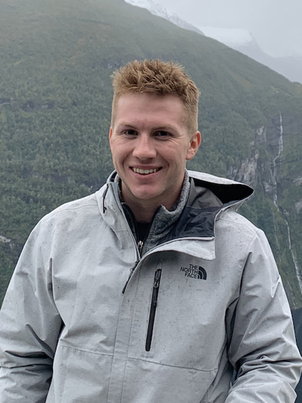 Headshot of Andrew Alex