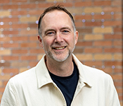 Portrait of Allen School professor Jeffrey Heer