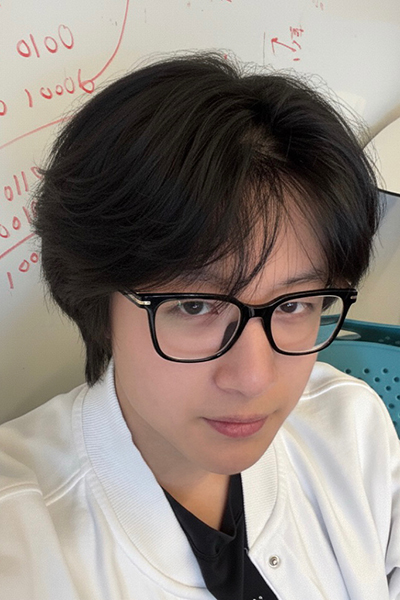 Headshot of Haoquan Fang